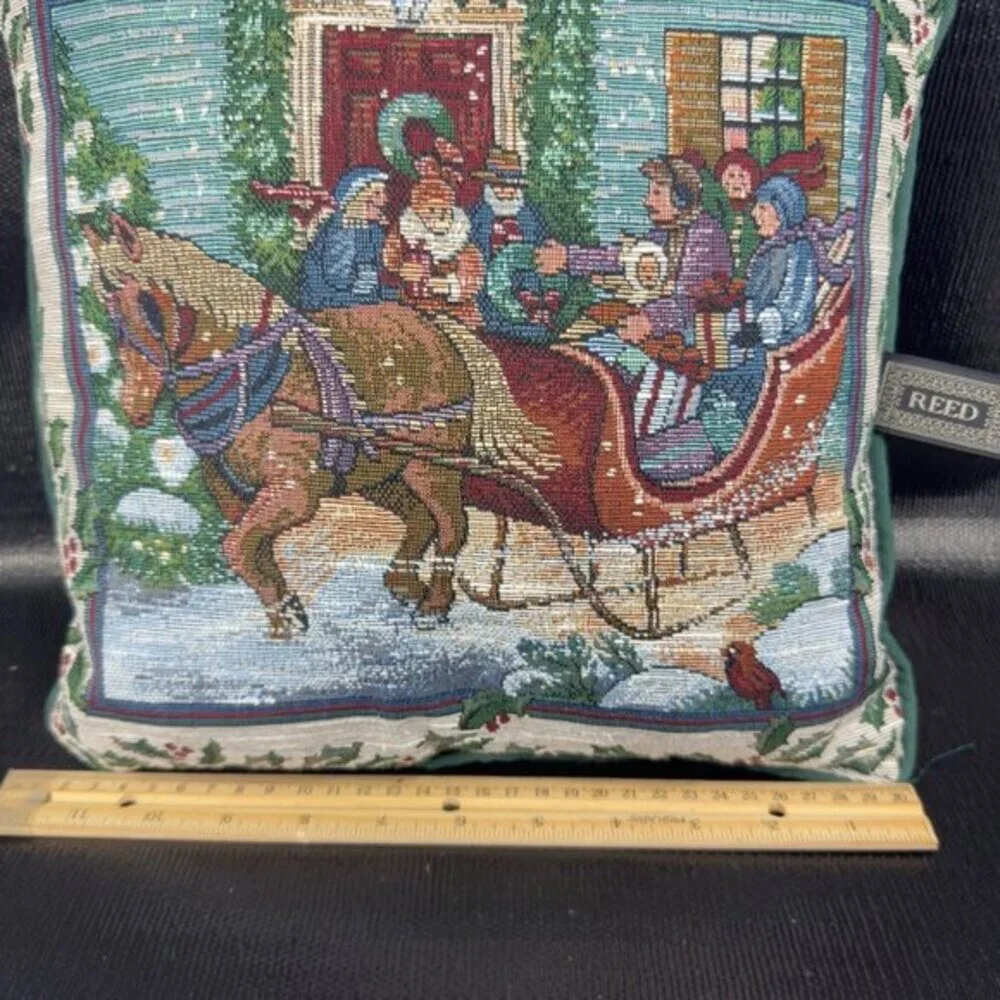 Reed Throw‎ Pillow Victorian Sleigh Family Winter Scene Christmas 12 By 11 Wide